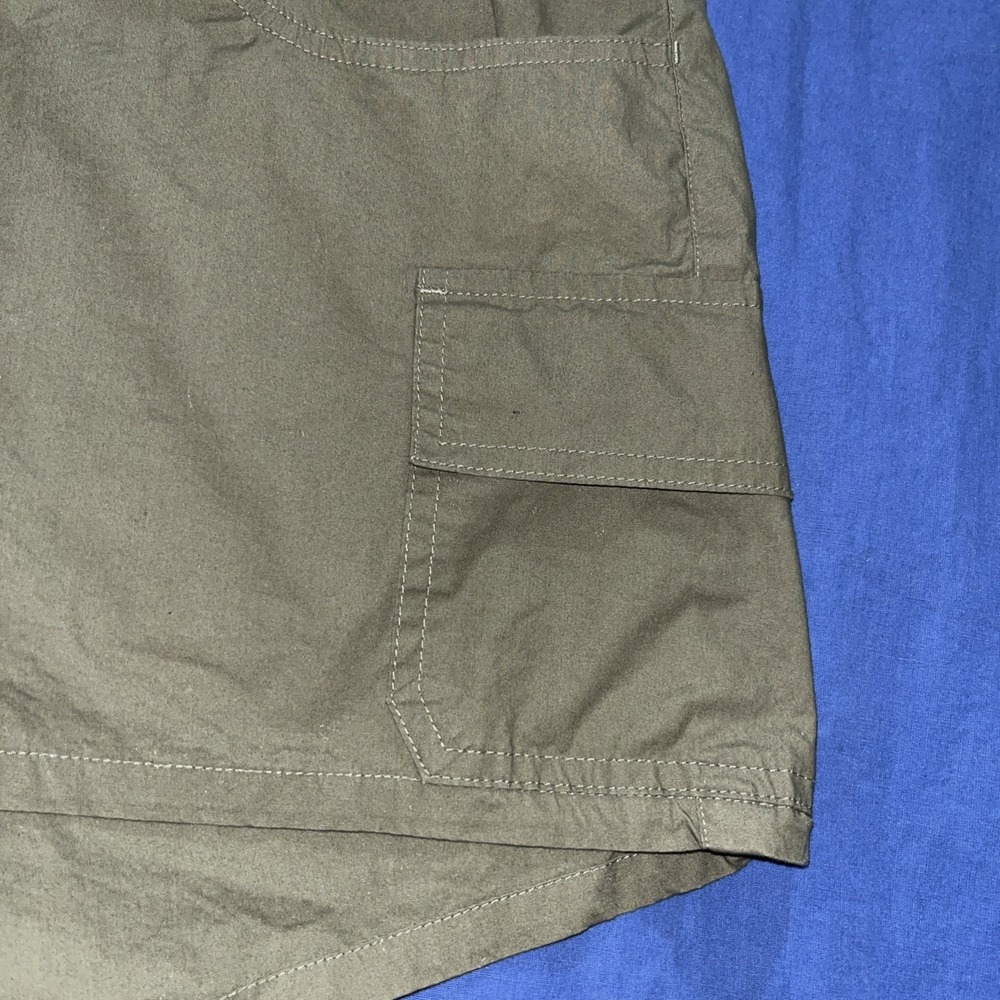 HOLLISTER Shorts Low-rise Muted Green 100 % Cotton Shorts Juniors Size 15 w32 - Picture 3 of 14